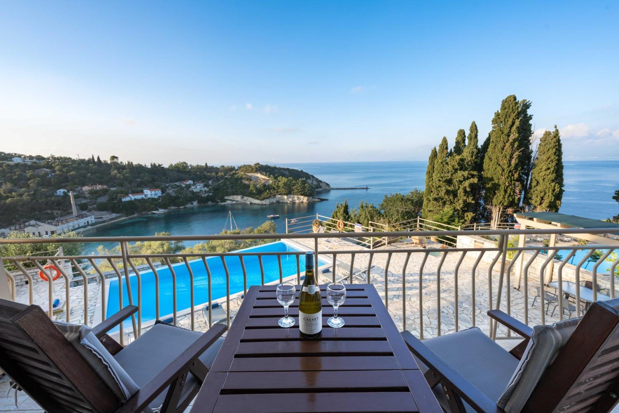 Pangolas Apartments Paxos Longos  Luaran gambar